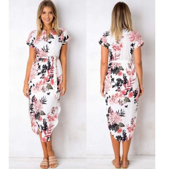 Love Is Real Couture Dresses & Skirts - LAST ONE! Gorgeous Floral Dress